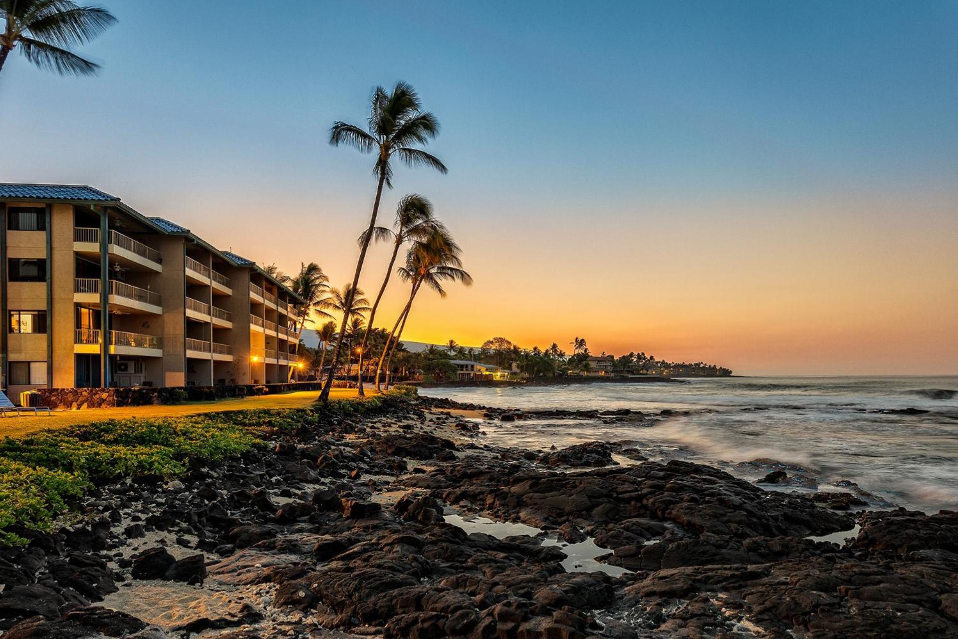 Castle At Kona Reef Aparthotel Kailua-Kona Exterior photo