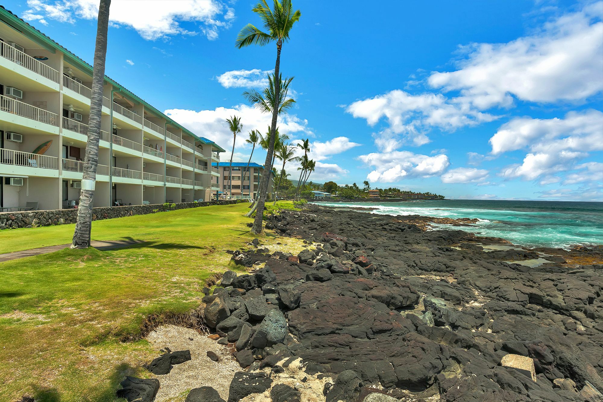 Castle At Kona Reef Aparthotel Kailua-Kona Exterior photo